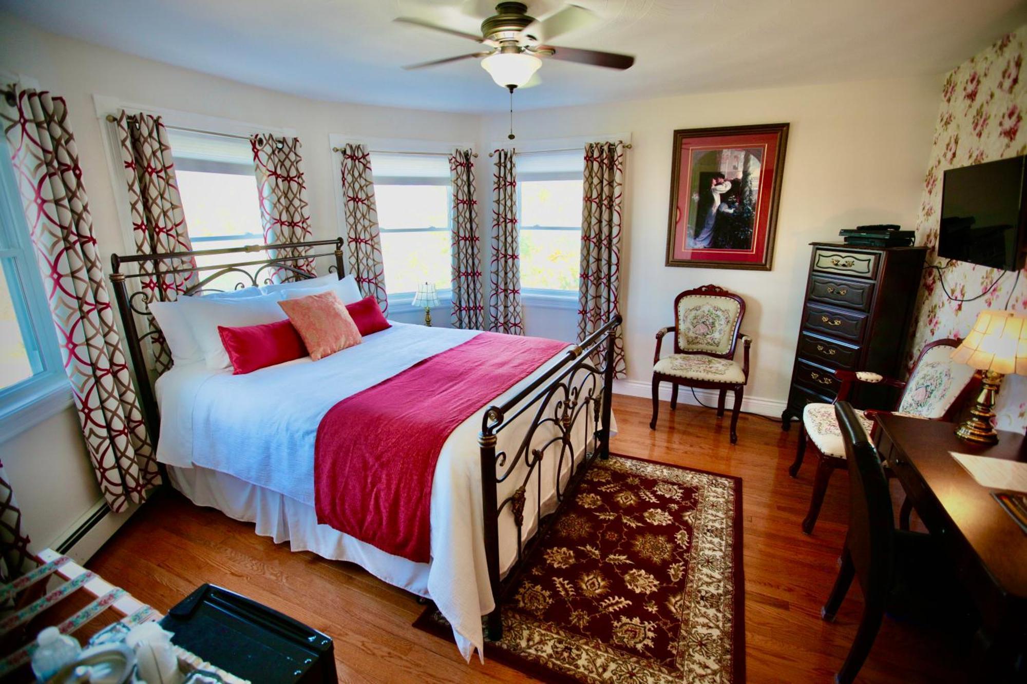 Twin Peaks B&B Mindemoya Номер фото